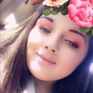 Meet your Posher, Nichole